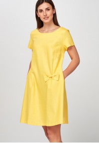 Yellow linen Dress with a bow