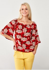 Red Blouse with camomiles