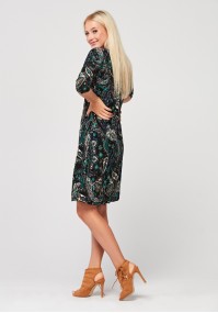 Trapezoidal dress with flowers
