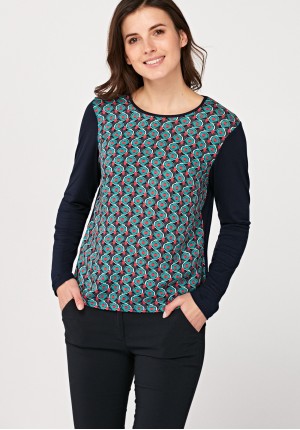 Loose blouse with rossets