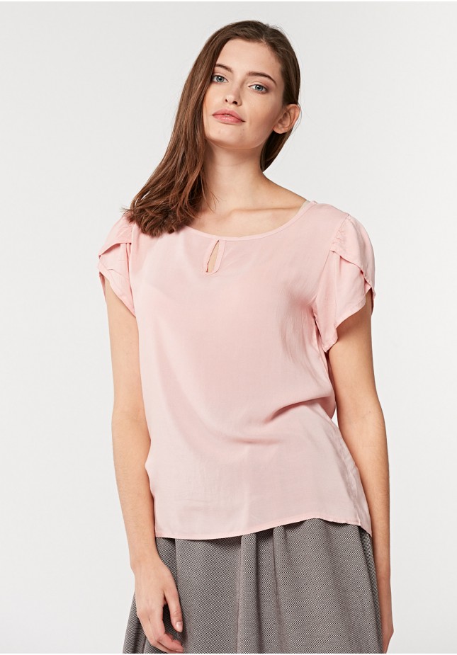 Różowa bluzka