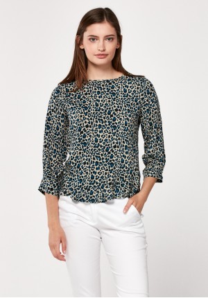 Blouse with animal print