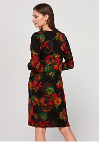 Simple dress with flowers