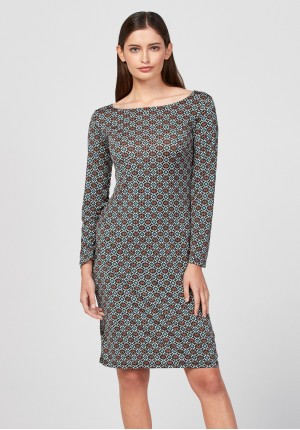 Simple green dress with small squares