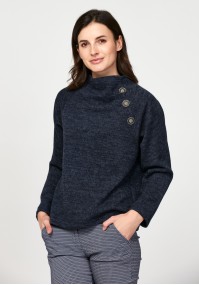 Sweater with semi-golf