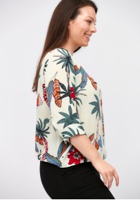 Blouse with ccolorful leaves