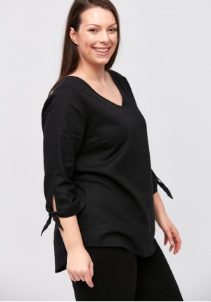 Linen blouse with tie