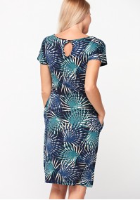 Sukienka w tropikalny wzór