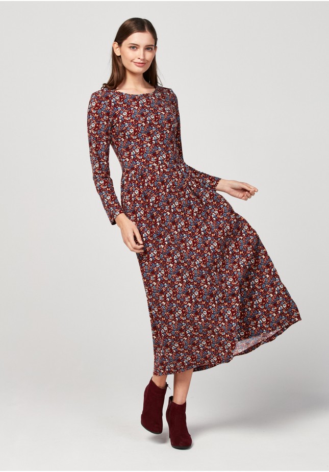 Burgundy tapered waist dress