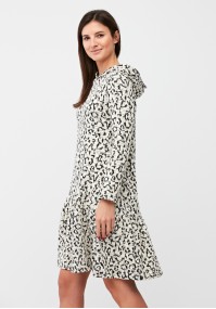 Knitted dress with leopard print