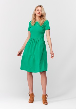 Green dress with pockets