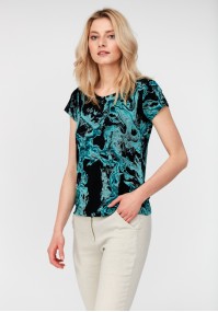 Blouse with green pattern