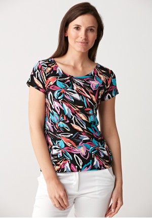 Blouse with colorful pattern