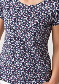 Blouse with small flowers