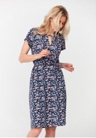 Tied dress with small flowers