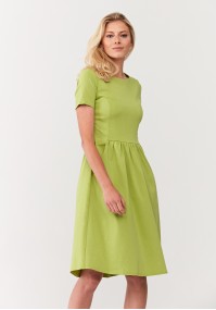 Zielona sukienka z kieszeniami