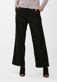 Black trousers with a loose cut