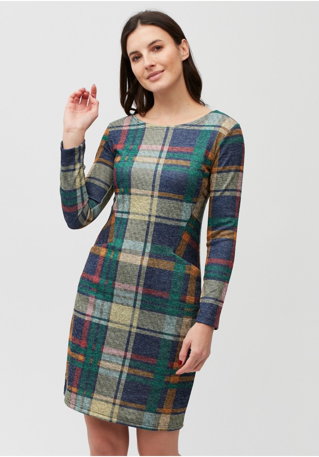 Fitted checked dress