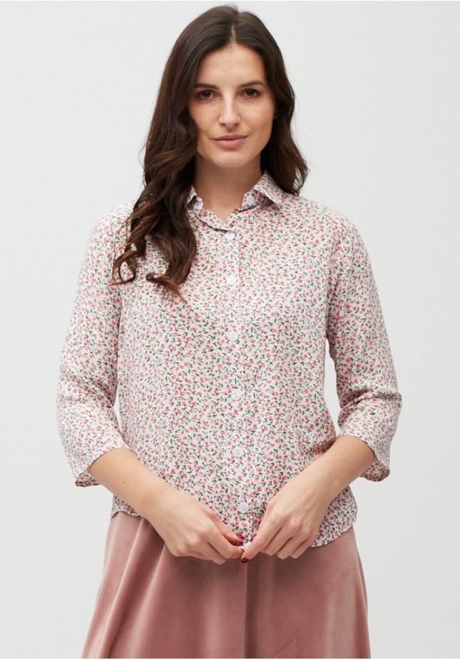 Shirt with pink flowers