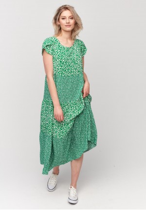 Green trapezoidal dress