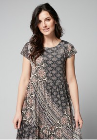 Grey trapezoidal dress with geometric pattern
