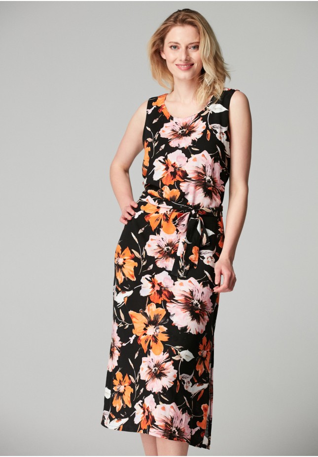 Tied dress with flowers