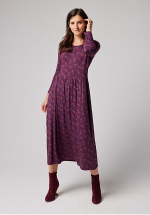 Fioletowa odcinana sukienka