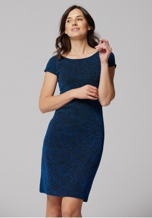 Elegant dress with blue pattern