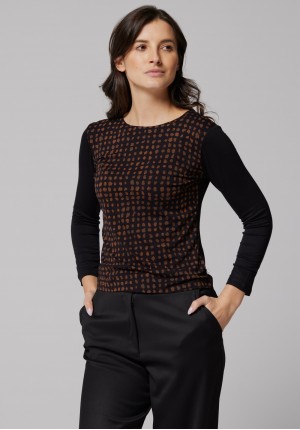 Dots blouse with black back