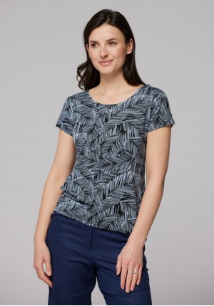 Classic T-shirt in shades of blue