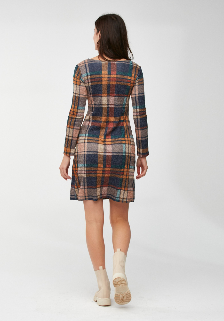 Dopasowana sukienka w kratę 1844