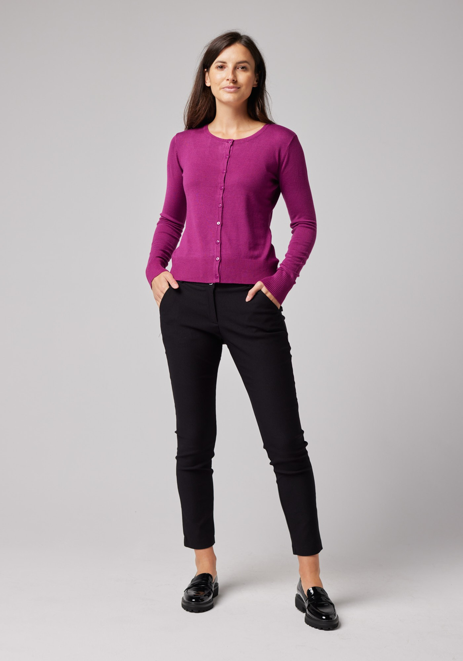 Klasyczny sweter w kolorze fuksji 8718