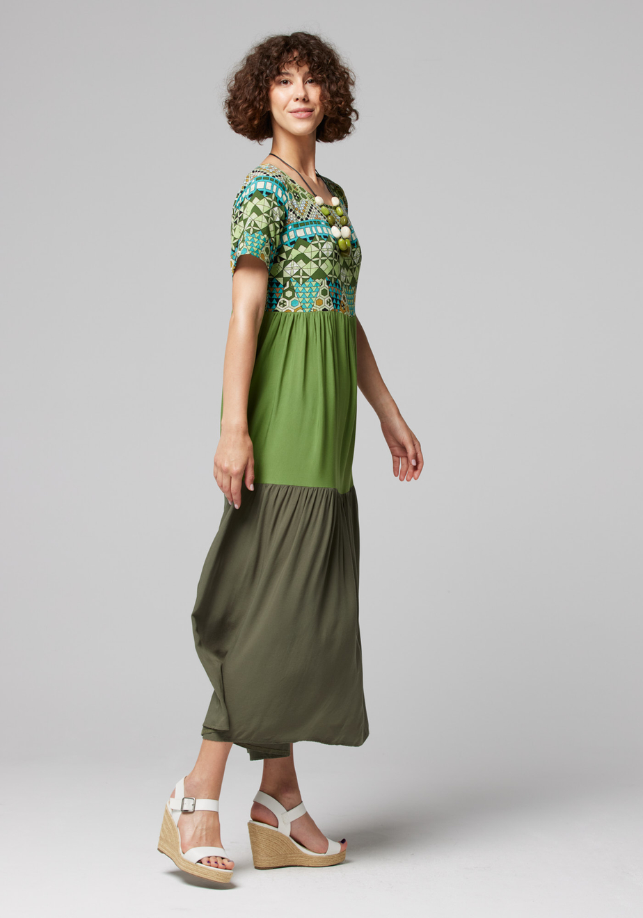 Maxi zielona sukienka 1057