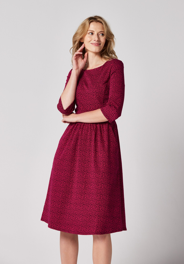 Elegancka odcicnana sukienka 1768