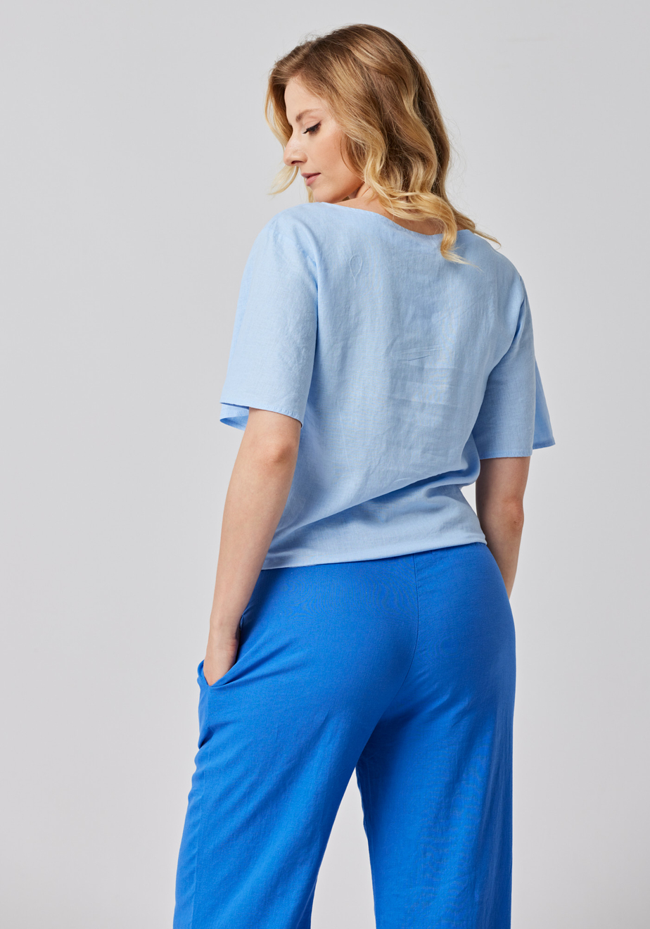 Błękitna bluzka z wiązaniem 3322