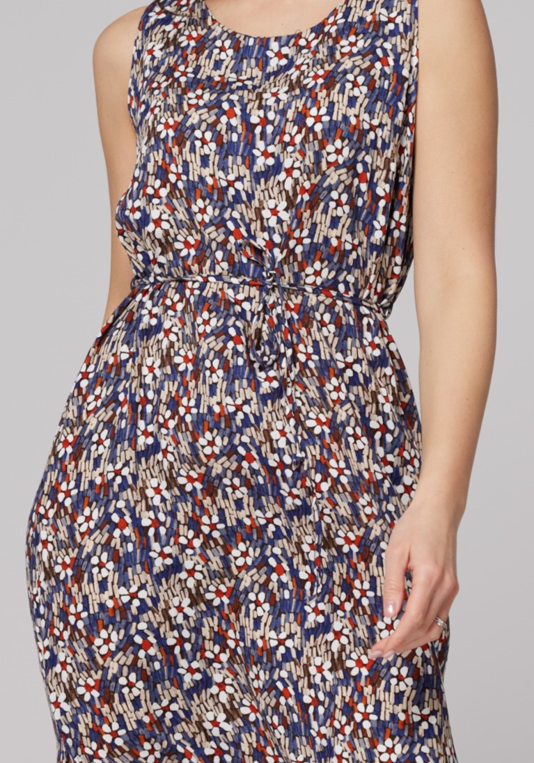 Długa prosta sukienka bez rękawów 1124