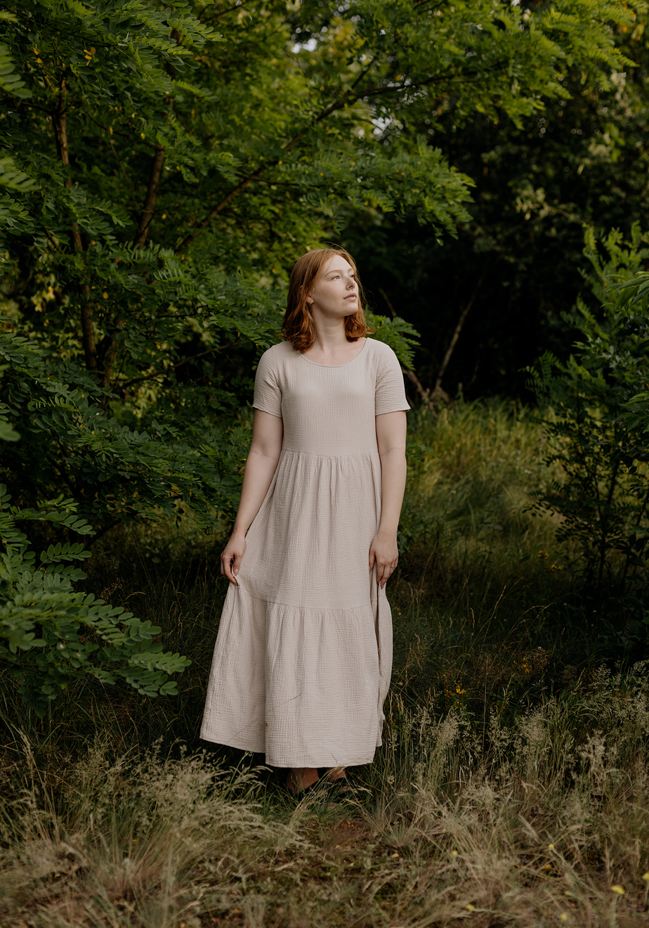 Swobodna sukienka maxi 1081