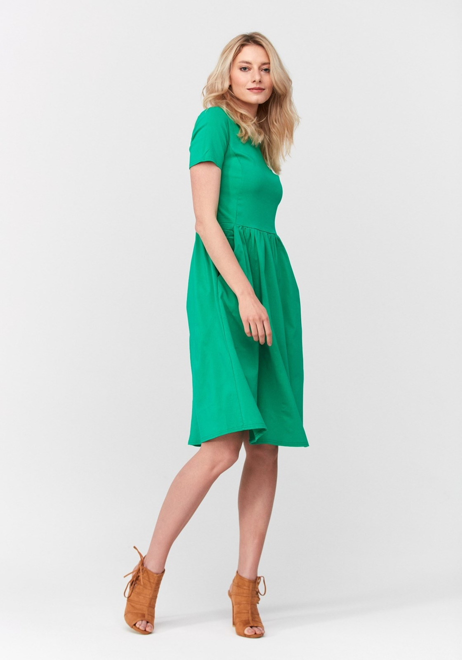 Zielona sukienka z kieszeniami 1773