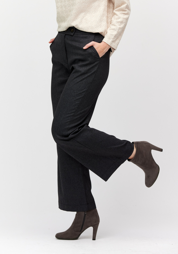 Spodnie o luźnym kroju 5175