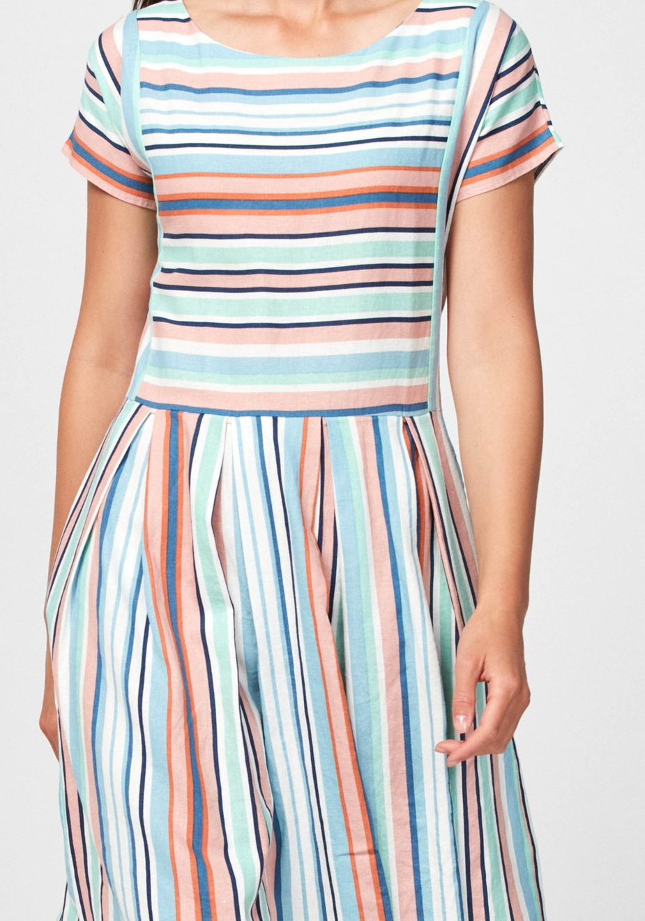 Pastelowa lniana sukienka 1377