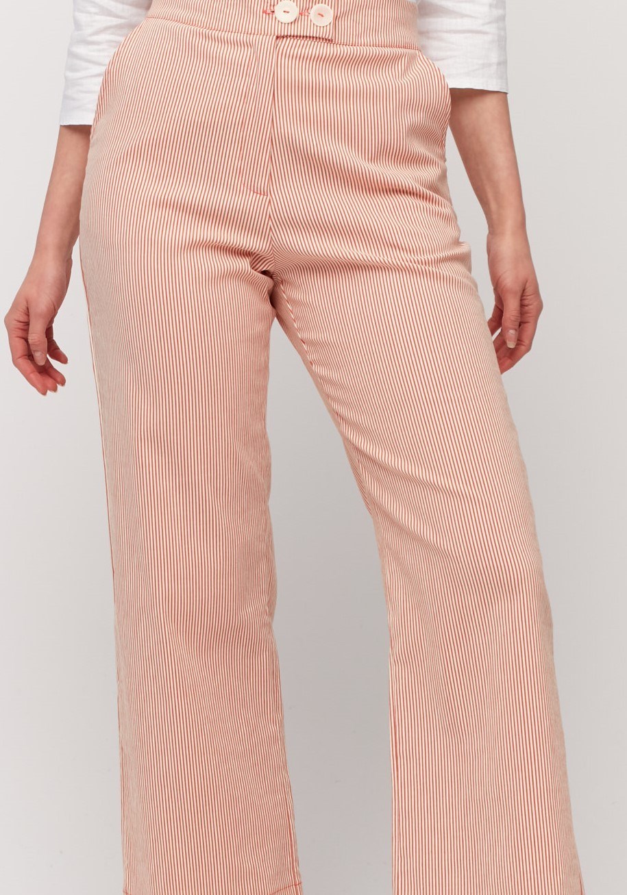Spodnie w paski 5087