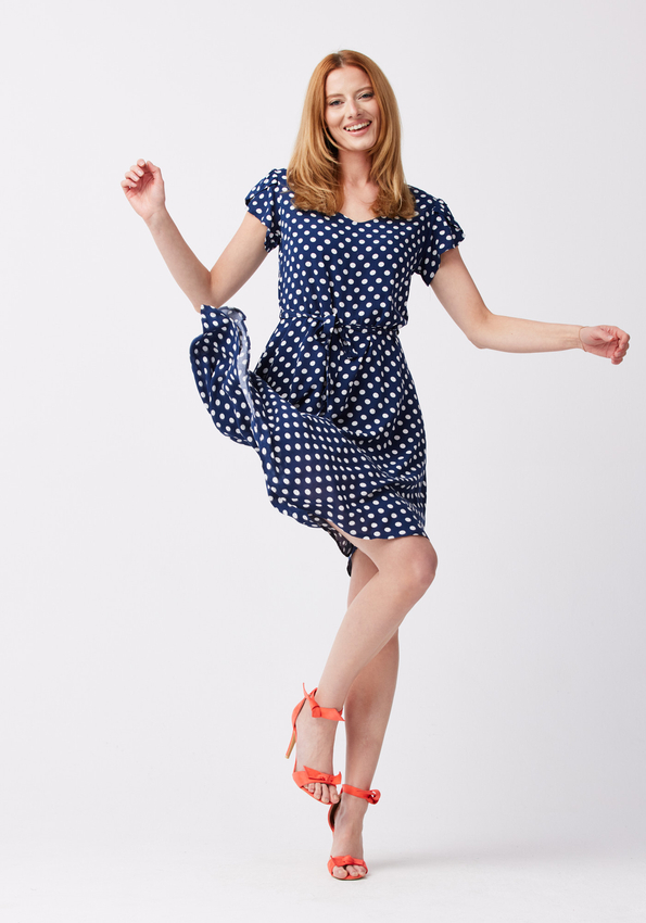 Wiązana sukienka w groszki 1217