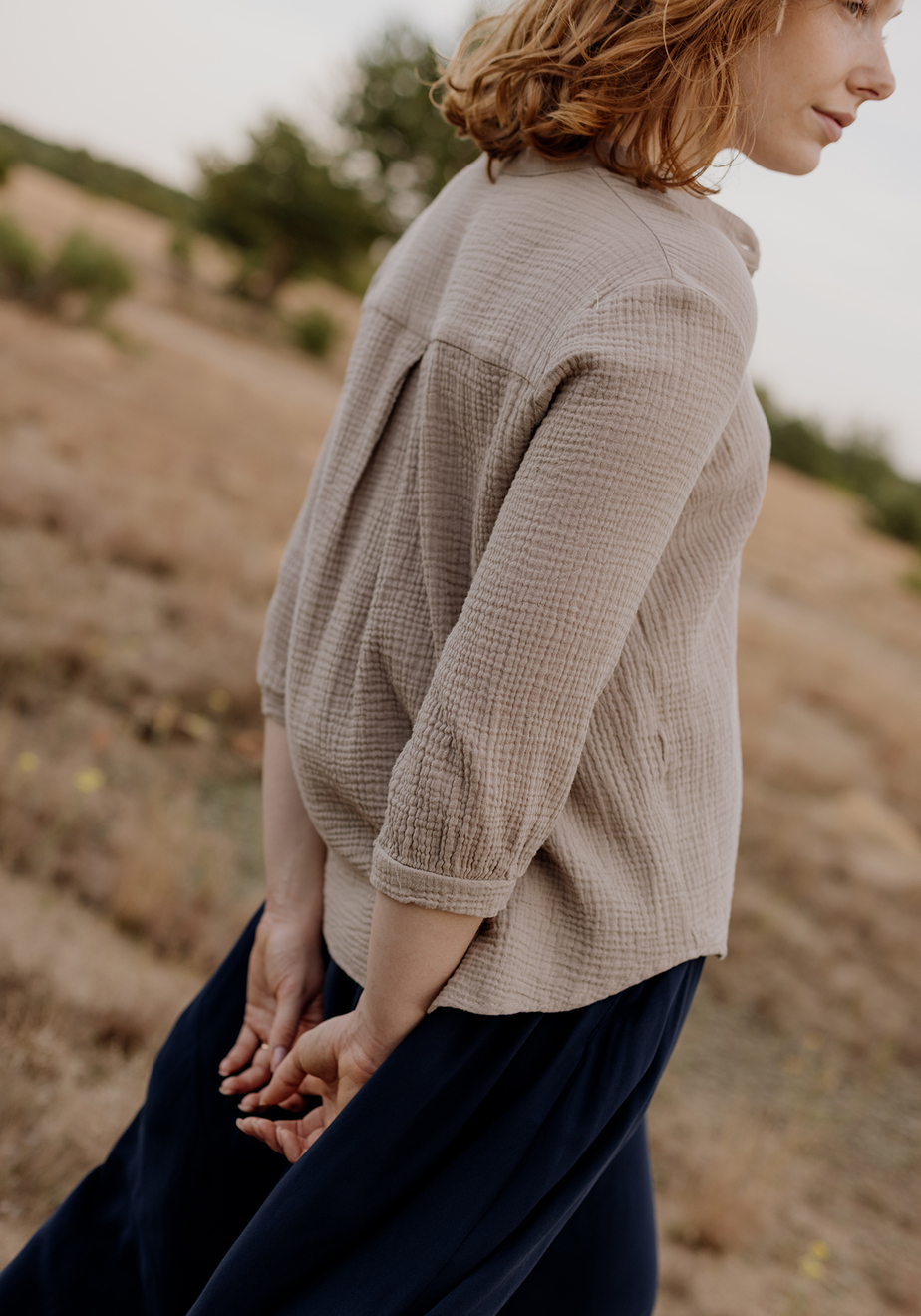 Muślinowa koszula ze stójką 3079