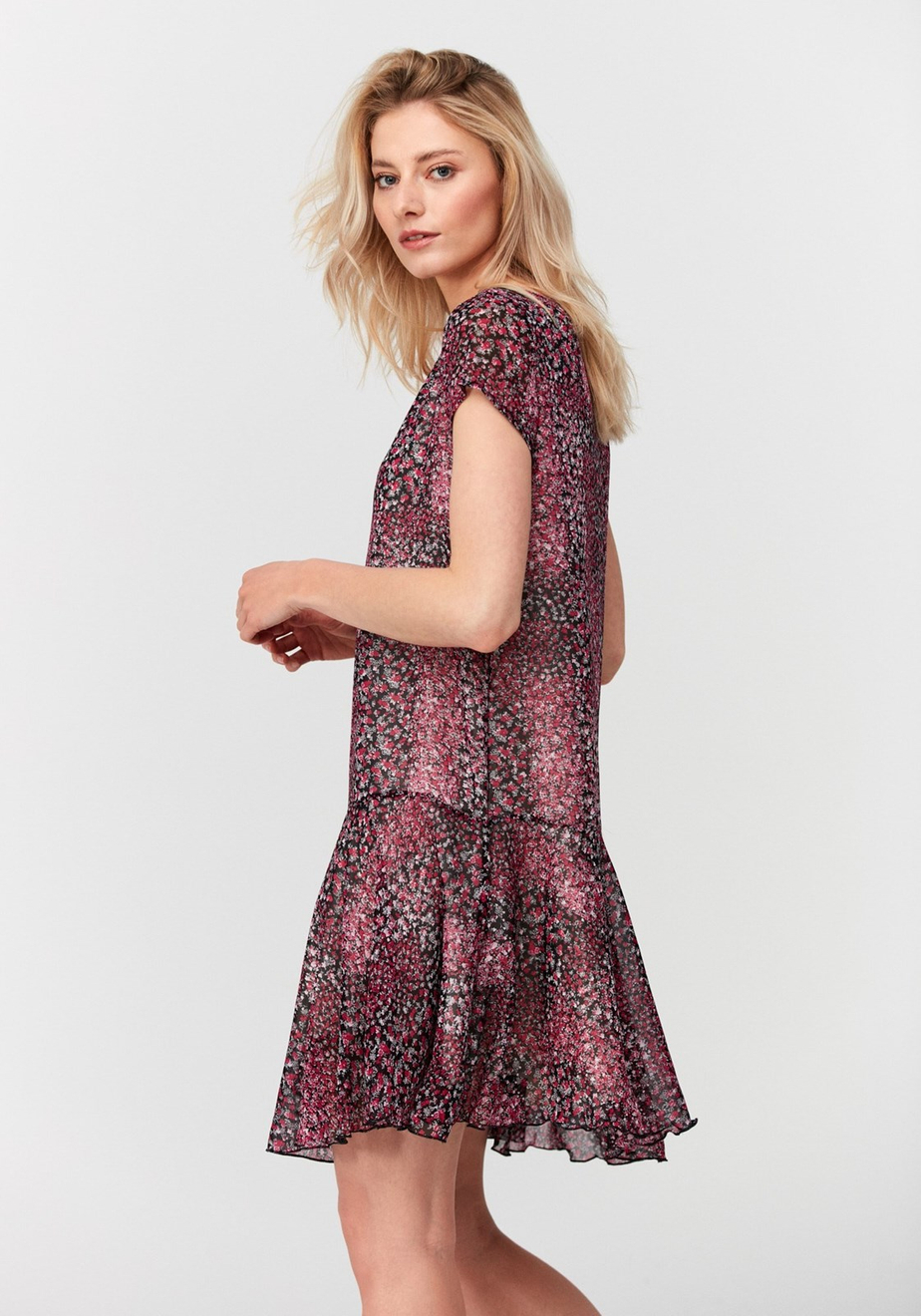 Sukienka w różową łączkę 1776