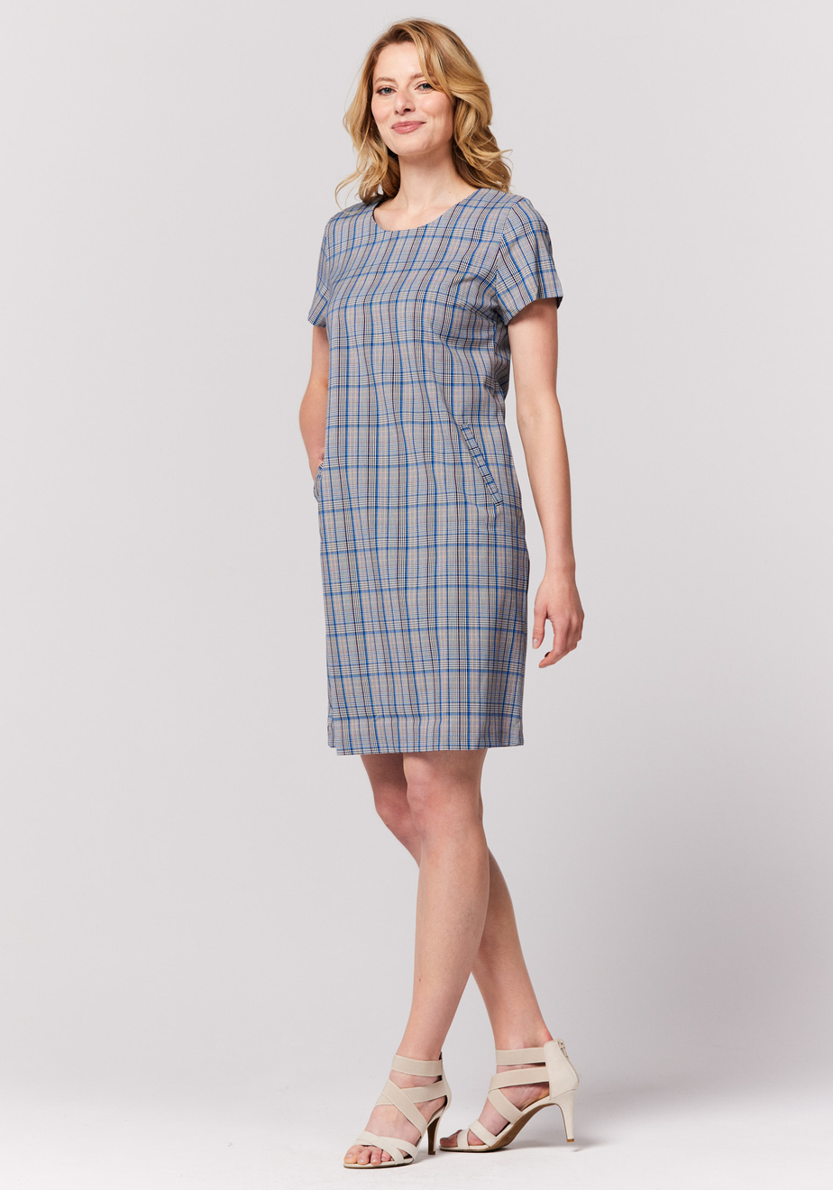 Prosta sukienka w kratkę 1740