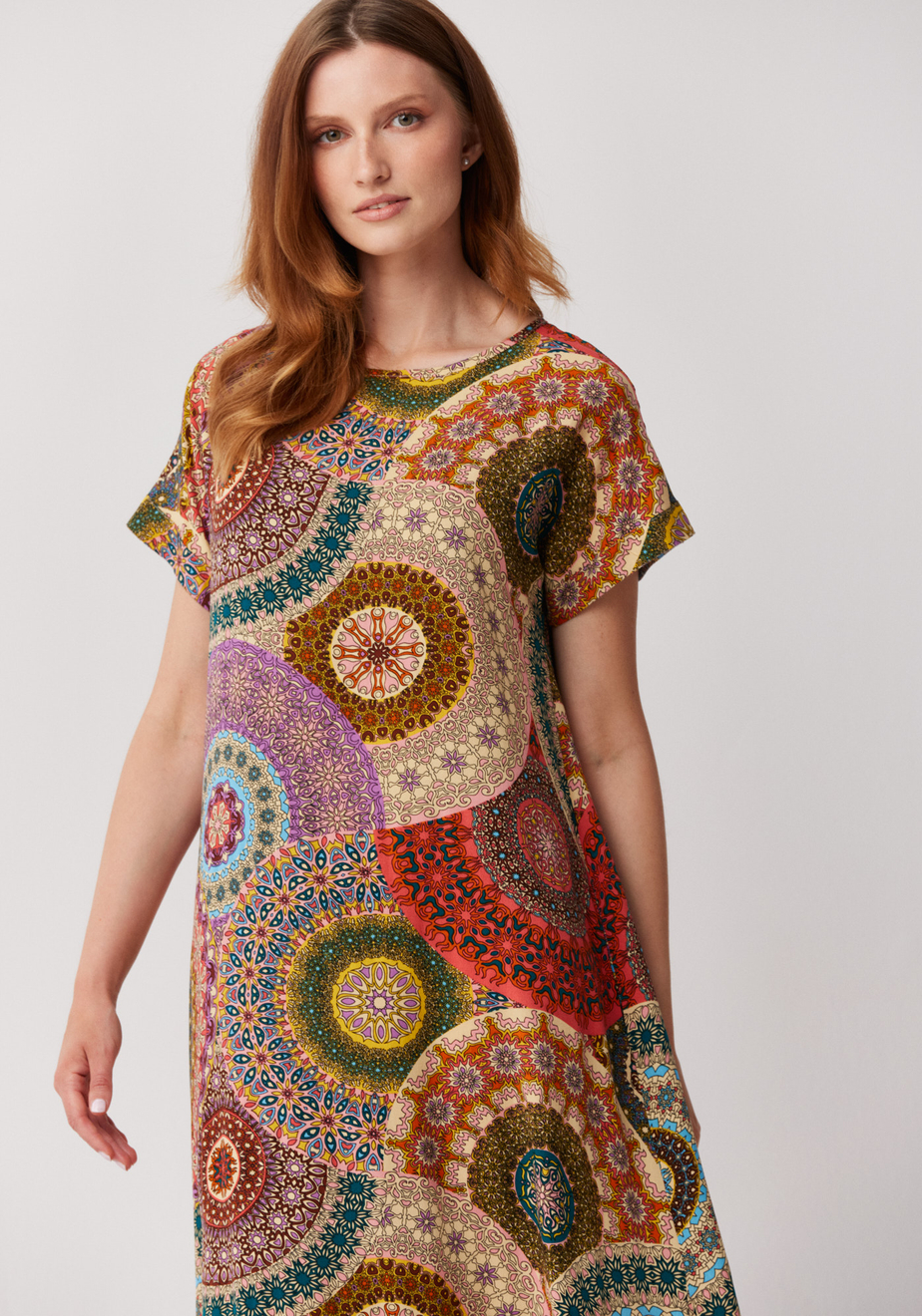 Sukienka w rozety 1077