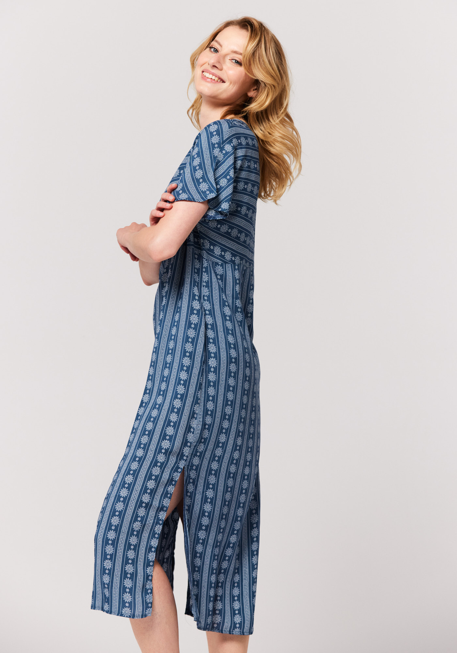 Prosta swobodna błękitna sukienka 1002