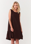 Brązowa sukienka z falbaną 1099