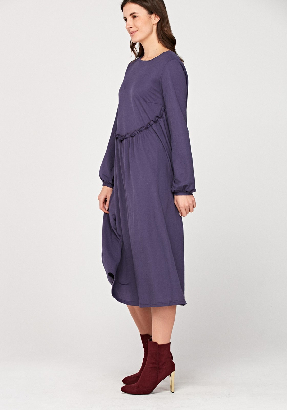 Fioletowa sukienka midi 1731