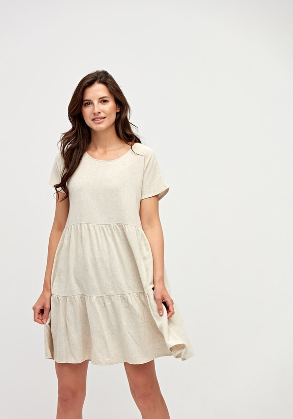 Beżowa sukienka z kieszeniami 1382